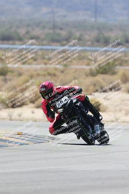 media/Oct-02-2025-Racers Edge (Thu) [[2c91cb6ab3]]/3-B Group/Session 3-Turn 16 (12pm)/